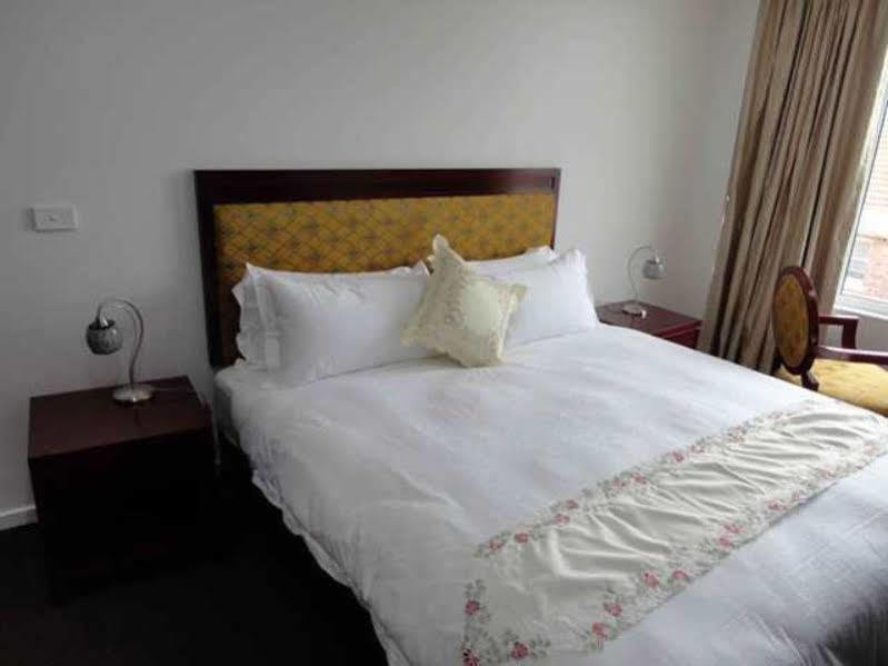 Areca Launceston Hotel Buitenkant foto