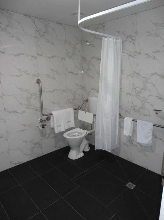 Areca Launceston Hotel Buitenkant foto